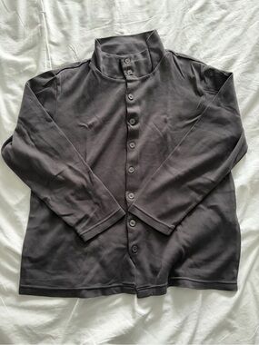 Frette 1860 x Korean Air Women's Gray Luxury Button-Front Collar Pajama Top